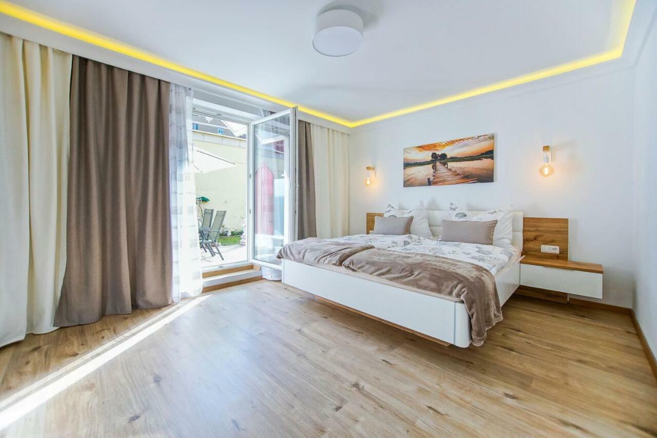 Auszeit Leoben 1 Mit Terasse Und Gratis Parkplatz Apartment Exterior photo